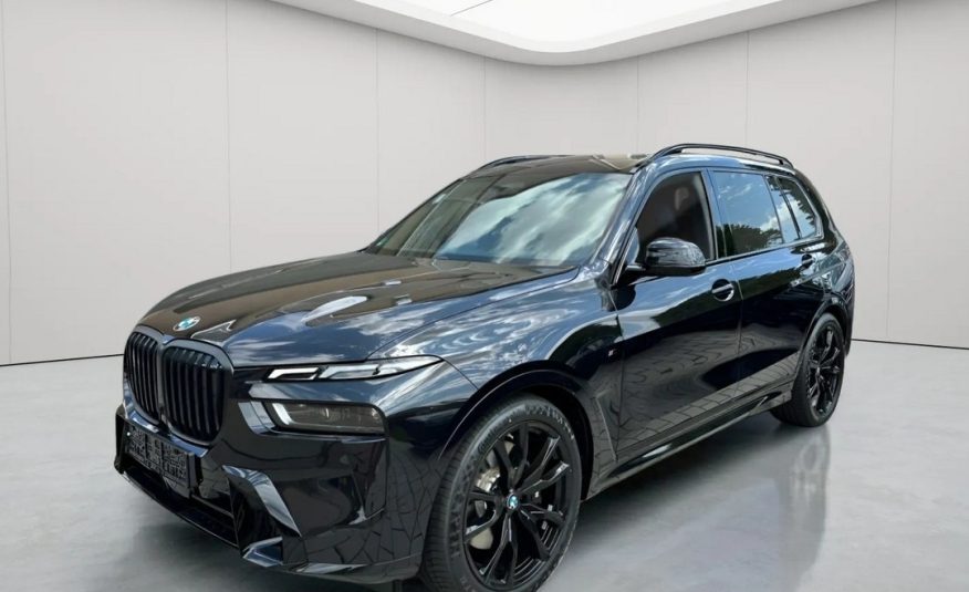 2023  BMW X7 xDrive40d M Sport